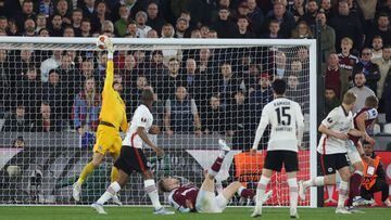 West Ham 1 - 2 Eintracht: resumen, goles y resultado del partido