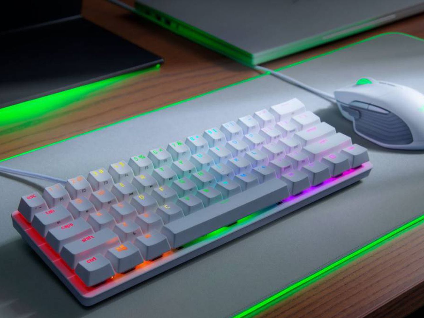 Un teclado gamer y minimalista: así es el Razer Huntsman Mini