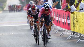 El ciclista colombiano corri&oacute; el Criterium del Giro de Italia y termin&oacute; en la segunda casilla.