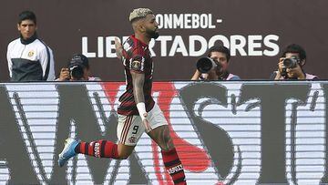 Flamengo&#039;s Gabriel Barbosa celebrates after scoring against Argentina&#039;s River Plate during the Copa Libertadores final football match at the Monumental stadium in Lima, on November 23, 2019. (Photo by Luka GONZALES / AFP)