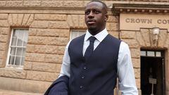 Chester (United Kingdom), 15/08/2022.- Manchester City and French soccer player Benjamin Mendy leaves Chester Crown Court in Chester, Britain, 15 August 2022. Mendy is facing trial for eight counts of rape, one count of sexual assault and one count of attempted rape, relating to seven women. Mendy denied accusations and has pleaded not guilty to all counts. (Reino Unido, Estados Unidos) EFE/EPA/PAUL CURRIE
