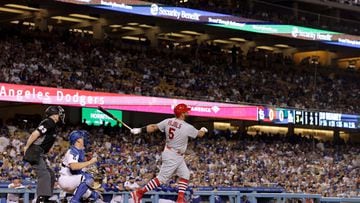 Albert Pujols reaches 700 home runs joining Barry Bonds, Hank