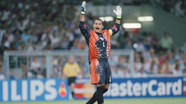 The former Paraguayan goalkeeper failed in his bid to become president