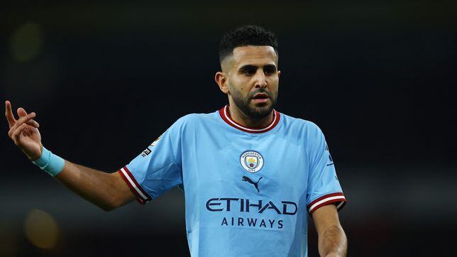 Oficial: Mahrez abandona el City