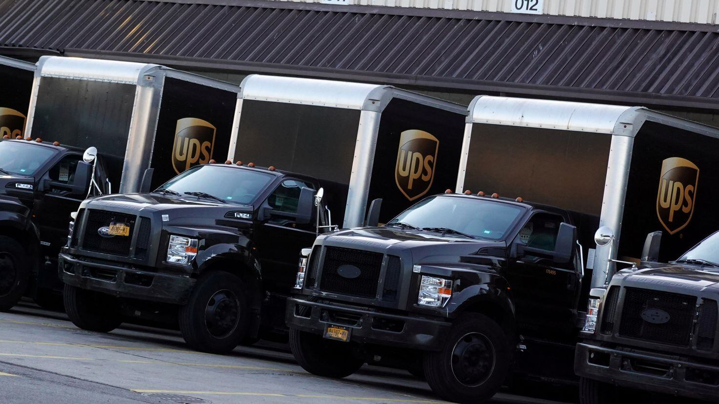 UPS union strike called off how much do UPS drivers make per hour