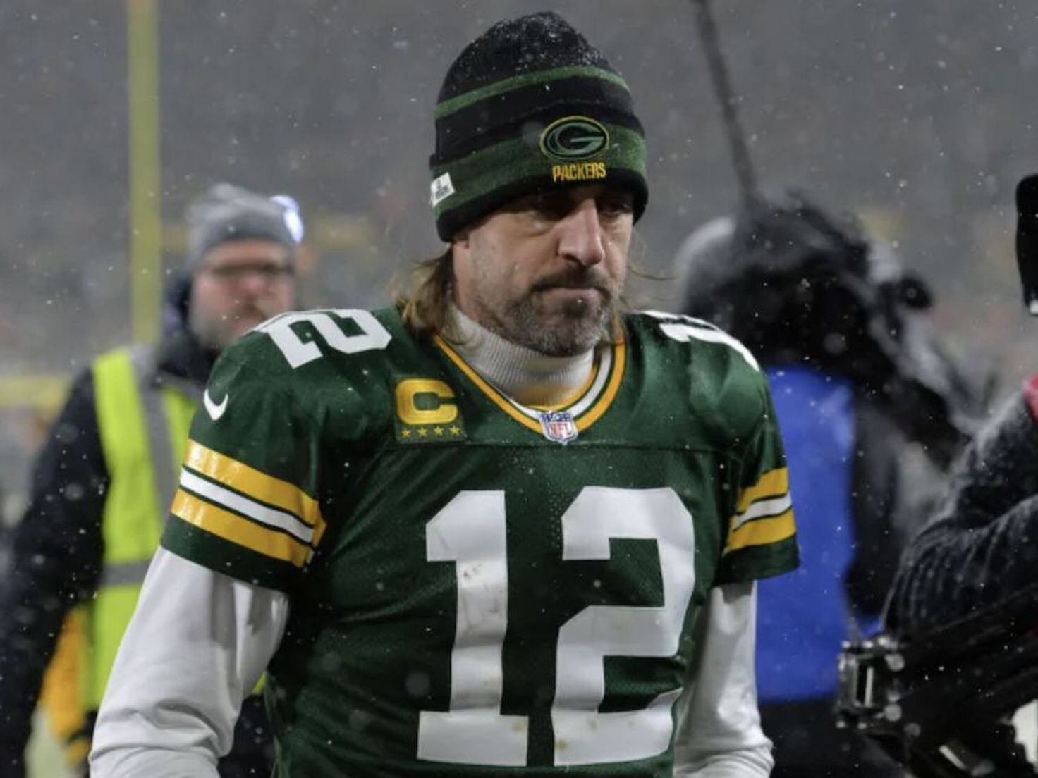 Aaron Rodgers contract details: Packers QB's deal to stay in Green Bay  reportedly biggest in NFL history