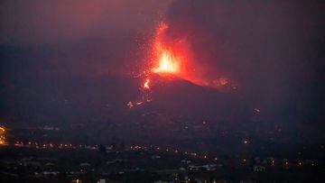 El volcán de La Palma en erupción
