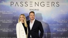 MADRID, SPAIN - NOVEMBER 30:  (L-R) Actors Jennifer Lawrence and Chris Pratt attend a photocall for &#039;Passengers&#039; at  the Villamagna hotel on November 30, 2016 in Madrid, Spain..  (Photo by Fotonoticias/FilmMagic)