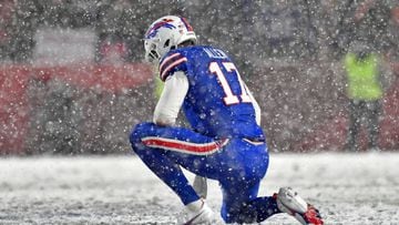 Stefon Diggs loses it at Josh Allen during loss to Bengals, stormed out of  stadium post game