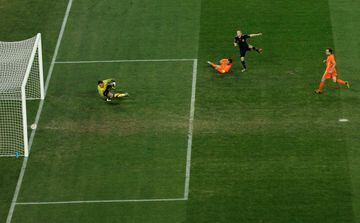 El gol de Andrés Iniesta desde otra perspectiva.