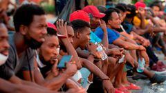 México reanuda vuelos para migrantes haitianos