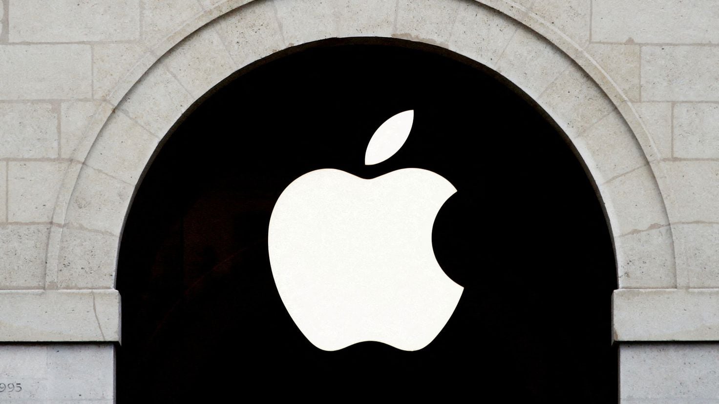 Apple paga 500 milioni di dollari di danni agli utenti iPhone: chi ha diritto e come richiederlo