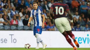 Héctor Herrera expresó su deseo de quedarse en el Porto