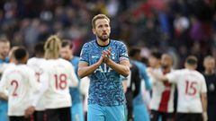 Tottenham Hotspur's Harry Kane applauds the fans following the Premier League match at St Mary's Stadium, Southampton. Picture date: Saturday March 18, 2023. (Photo by Andrew Matthews/PA Images via Getty Images)