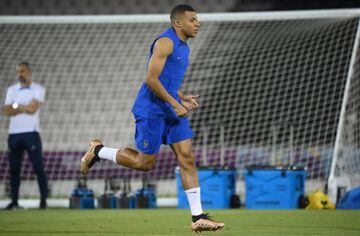 France's forward Kylian Mbappe takes part in a  training session at Al Sadd SC Stadium in Doha on November 25, 2022, on the eve of the Qatar 2022 World Cup football tournament Group D match between France and Denmark. (Photo by FRANCK FIFE / AFP) (Photo by FRANCK FIFE/AFP via Getty Images)
