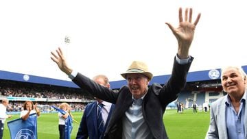 QPR and Bournemouth stand up for Stan Bowles - in pictures