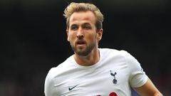 Premier League: Worst spell in seven years prompts Kane questions before Spurs' Chelsea clash