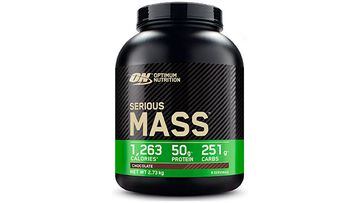Puedes comprar la proteína Serious Mass en Amazon.