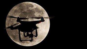 Miles de drones volando de noche mientras duermes
