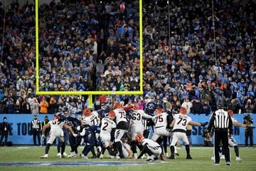 Bengals win a dramatic game vs Titans with a McPherson field goal