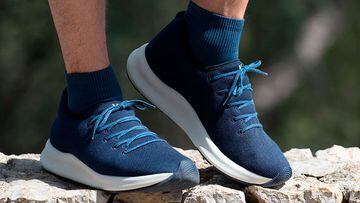 Camina sin dolor con las nuevas zapatillas Yuccs, fabricadas en España con  tejidos naturales - Showroom
