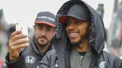 Hamilton: "Alonso at Mercedes? That's not going to happen"