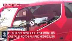 Aficionados del Sevilla destrozan el autobús de su equipo