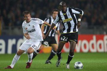 El jugador francés, de origen Maliense, ha jugado en grandes equipos de Europa como PSG, Liverpool, Juventus y Valencia