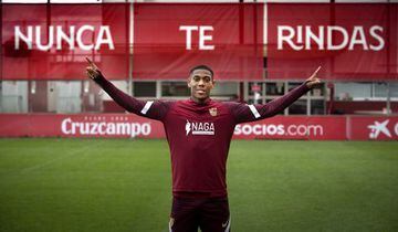 Never giving up: Martial at Sevilla
