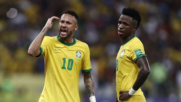 Vinicius y Neymar, con Brasil.