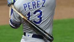 MINNEAPOLIS, MN - MAY 28: Salvador Perez #13 of the Kansas City Royals breaks his bat as he hits an RBI single against the Minnesota Twins in the seventh inning of the game at Target Field on May 28, 2021 in Minneapolis, Minnesota. The Royals defeated the