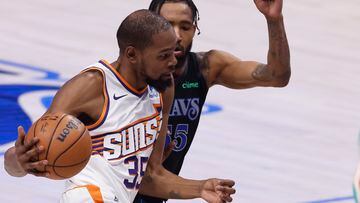Ahead of the Phoenix Suns’ defeat to the Dallas Mavericks, Durant called out a home supporter heard abusing him as he took to the court in Texas.