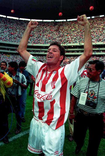 Ricardo Peláez integró una de las mejores selecciones de México en los años 90, siendo letal en el área