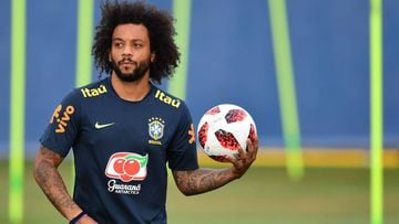 Marcelo vuelve a los entrenamientos con Brasil.