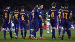 BARCELONA, SPAIN - DECEMBER 05: The Barcelona team celebrate after Jeremy Mathieu of Sporting Lisbon (not pictured) scored a own goal for Barcelona&#039;s second goal during the UEFA Champions League group D match between FC Barcelona and Sporting CP at Camp Nou on December 5, 2017 in Barcelona, Spain.  (Photo by Alex Caparros/Getty Images)