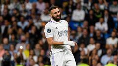 MADRID, SPAIN - NOVEMBER 02: Karim Benzema of Real Madrid CF reacts during the UEFA Champions League group F match between Real Madrid and Celtic FC at Estadio Santiago Bernabeu on November 2, 2022 in Madrid, Spain. (Photo by Alvaro Medranda/Eurasia Sport Images/Getty Images)
