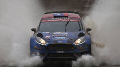 Tanak lanza un ataque sobre Neuville en el WRC de Argentina