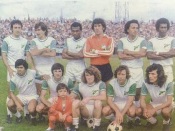 'El Tigre' vistió la camiseta del Deportivo Cali entre 1975 y 1982. Marcó un total de 131 goles con los 'azucareros' en el fútbol colombiano. En la foto es el último de la fila de abajo, de izquierda a derecha.