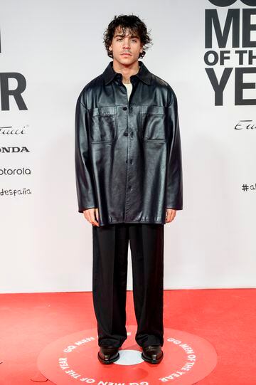 Álex Pastrana en la alfombra roja de la gala de los premios GQ Hombres del Año 2023.