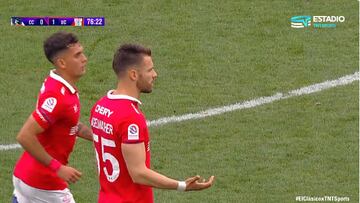 Esto no se ve nunca en el fútbol chileno: Kagelmacher recibe roja y no podrás adivinar el motivo 