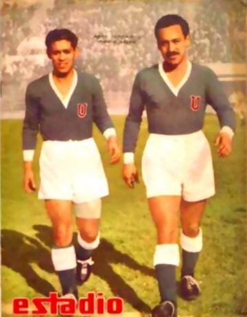 El atacante José Santos se fue de Colo Colo, donde estuvo entre 1950 y '52, a la U, club que defendió entre 1953-54.