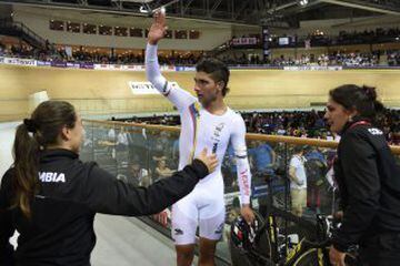 Título mundial élite en la prueba Ómnium de Fernando Gaviria en el Campeonato Mundial de Ciclismo de Pista en París 2015.