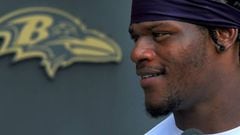 Columnist Mike Preston writes that anything beyond three years is too risky for a quarterback who runs as much as Lamar Jackson. The Ravens&apos; signal-caller could still receive significant guaranteed money and come back for another extension after three years.  (Karl Merton Ferron/Baltimore Sun/Tribune News Service via Getty Images)