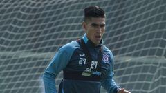 'Gallito' Vázquez y Erick Aguirre suenan para llegar a Chivas