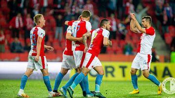 El Slavia, campeón de la liga checa ante un aforo limitado a 5.000 personas
