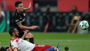 Leverkusen golea al Hamburgo con gran actuación de Aránguiz