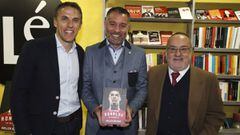 10/11/16 Presentacion del libro Cristiano Ronaldo La Biografia escrito por Guillem Balague y Phil Neville y Alfredo Rela&ntilde;o 