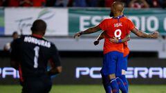 Chile se recupera en la rara noche de los goles y penales