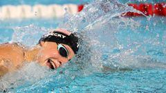 Katie Ledecky compite en la prueba femenina de 1.500 emtros en el TYR Pro Swim Series de Des Moines en el MidAmerican Energy Aquatic Center del Wellmark YMCA en Des Moines, Iowa.
