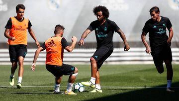 Theo preparing with Marcelo for Real Madrid v Real Sociedad